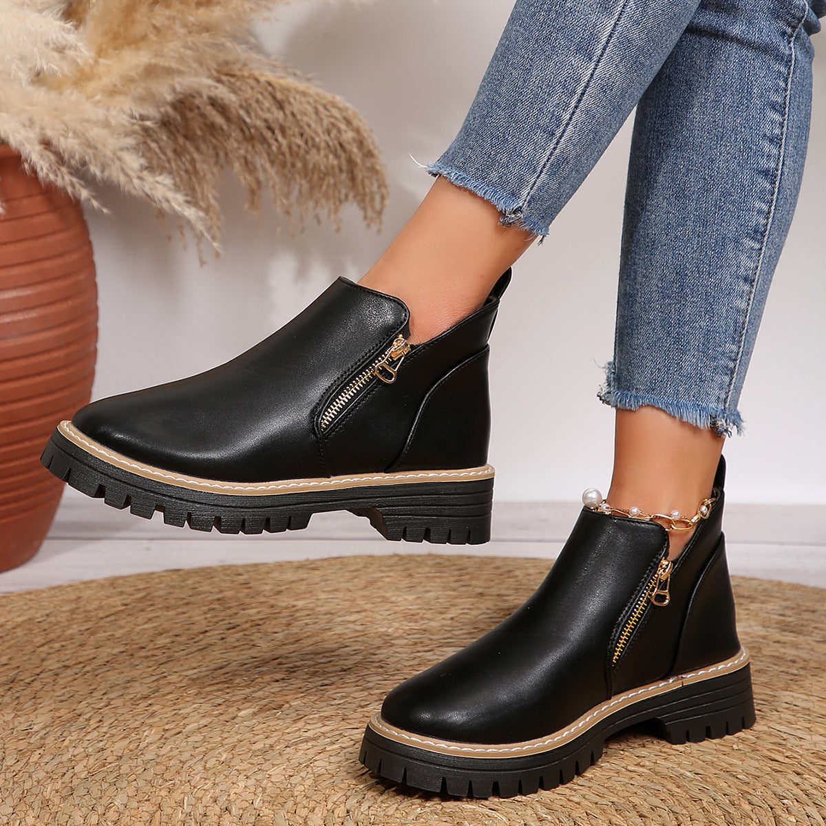 Rowanne - Zeitgemäße Damenstiefeletten mit Reißverschluss