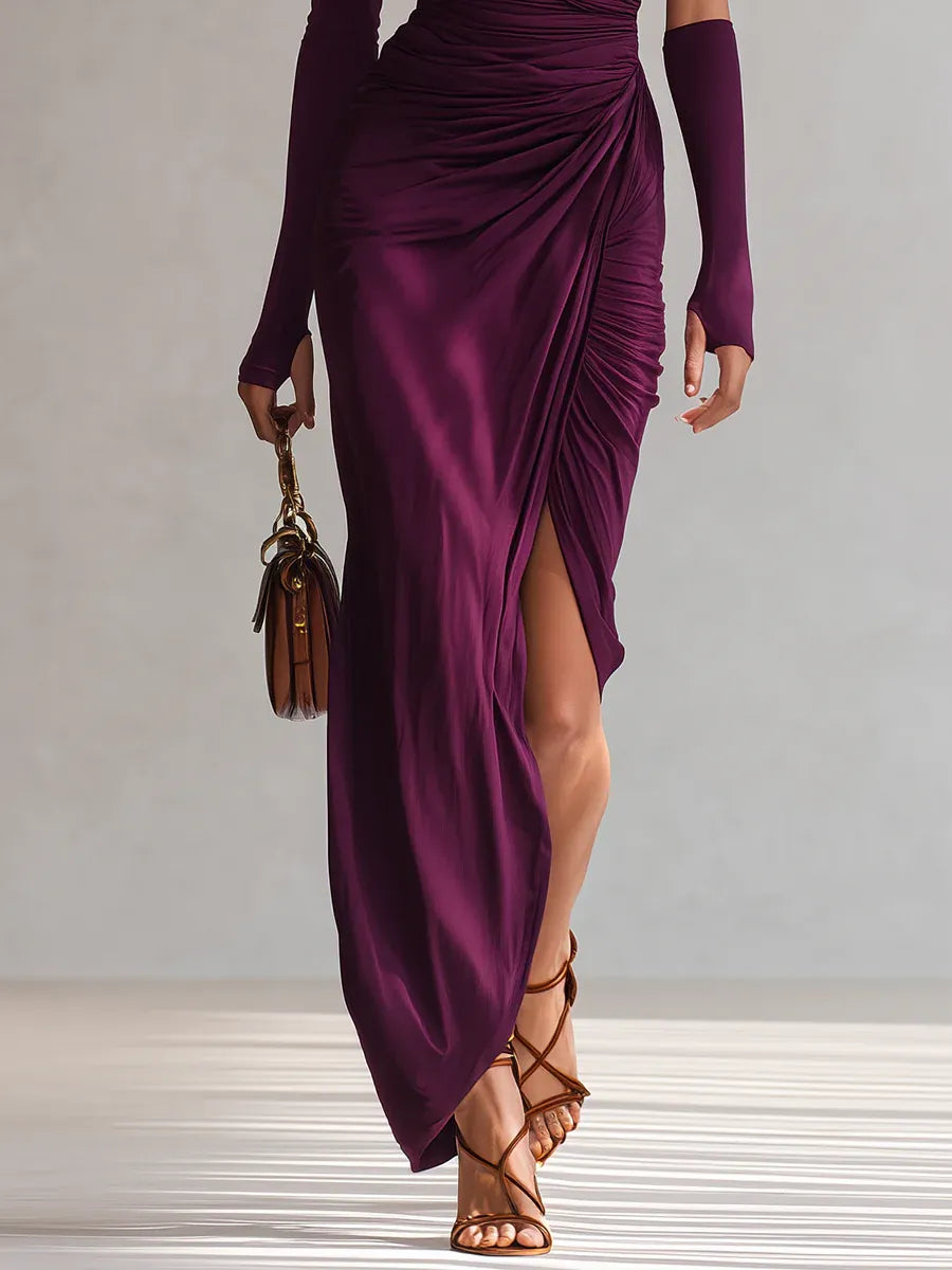 Seraphine – Asymmetrisches Maxikleid mit strukturierten Drapierungen