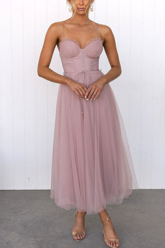 Elodie – Langkleid mit V-Ausschnitt