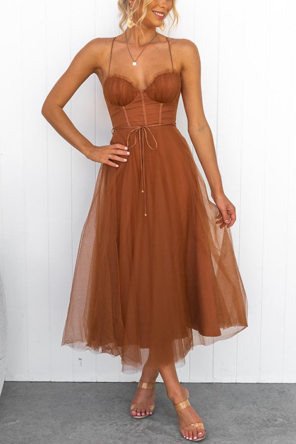Elodie – Langkleid mit V-Ausschnitt