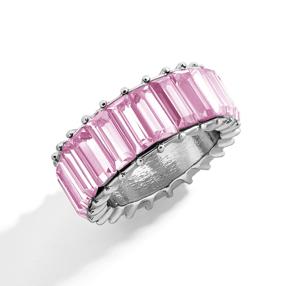 Naya – Moderner geometrischer Ring aus farbigem Metall