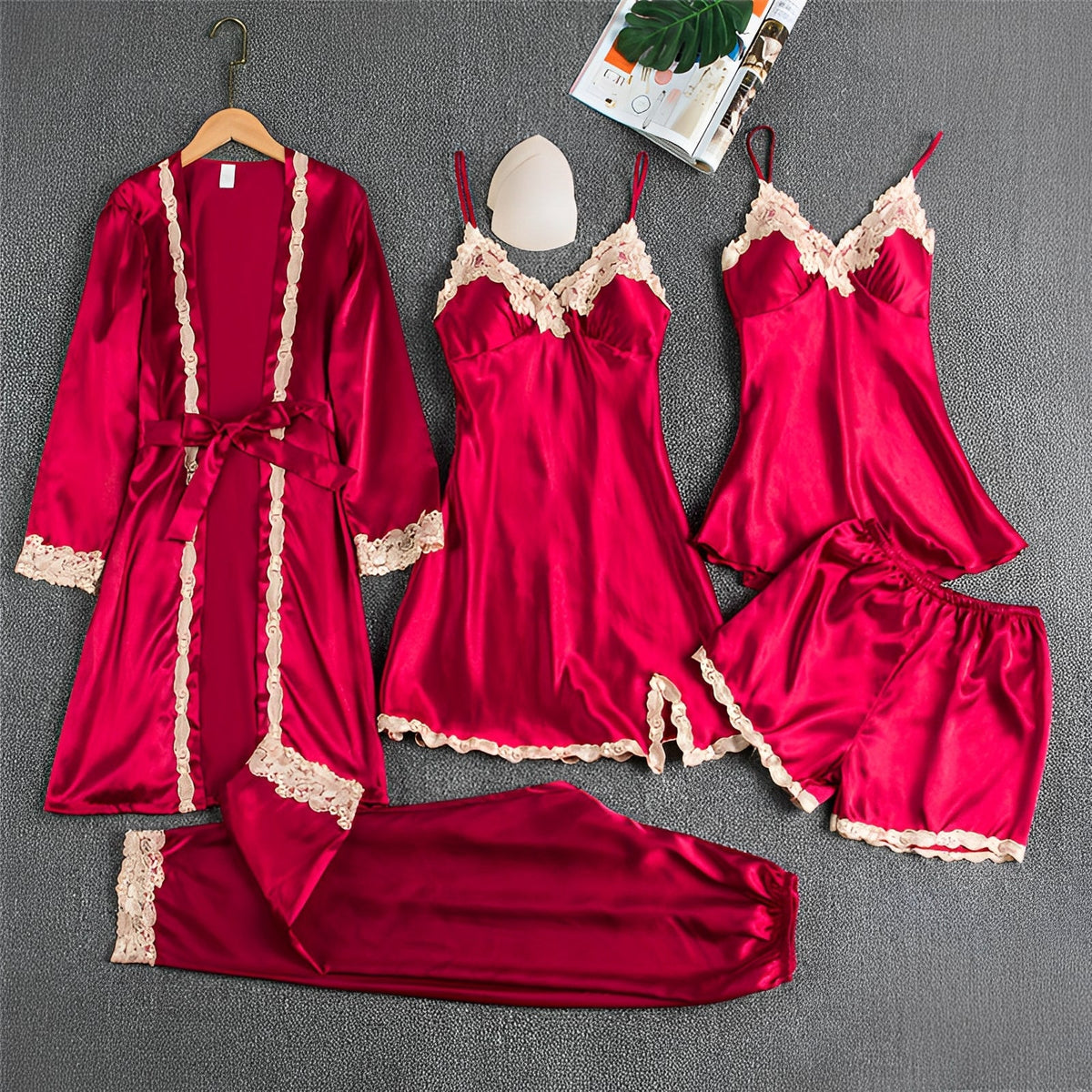 Roxy – Elegantes und verführerisches Pyjama-Set für Damen