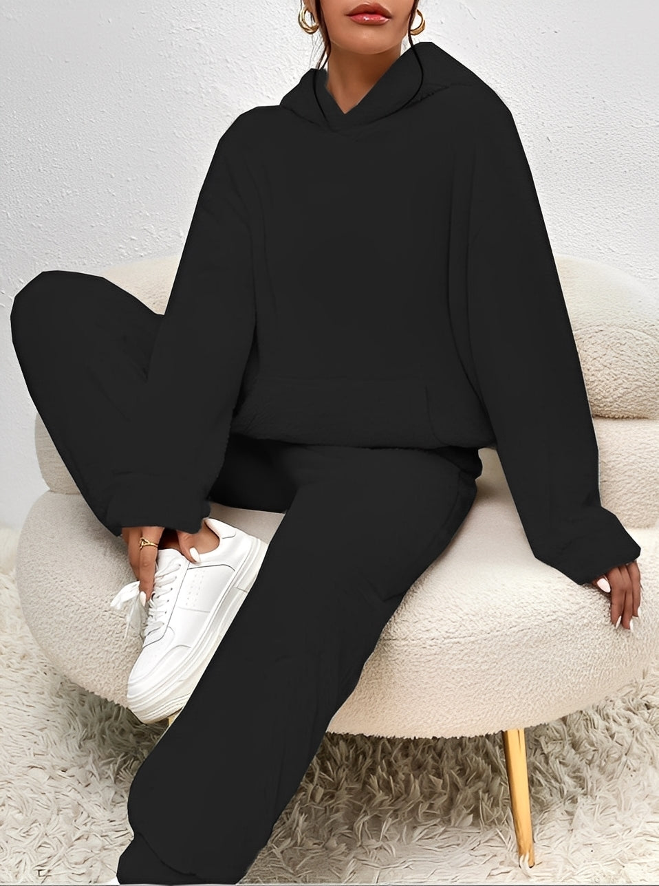 Hailie - Komfortables und legeres Fleece-Set mit Kapuze für Damen