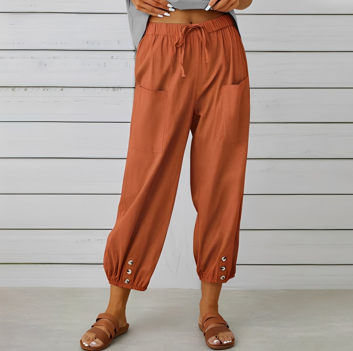 Christa - Weite, lässige und verkürzte Hose für Frauen