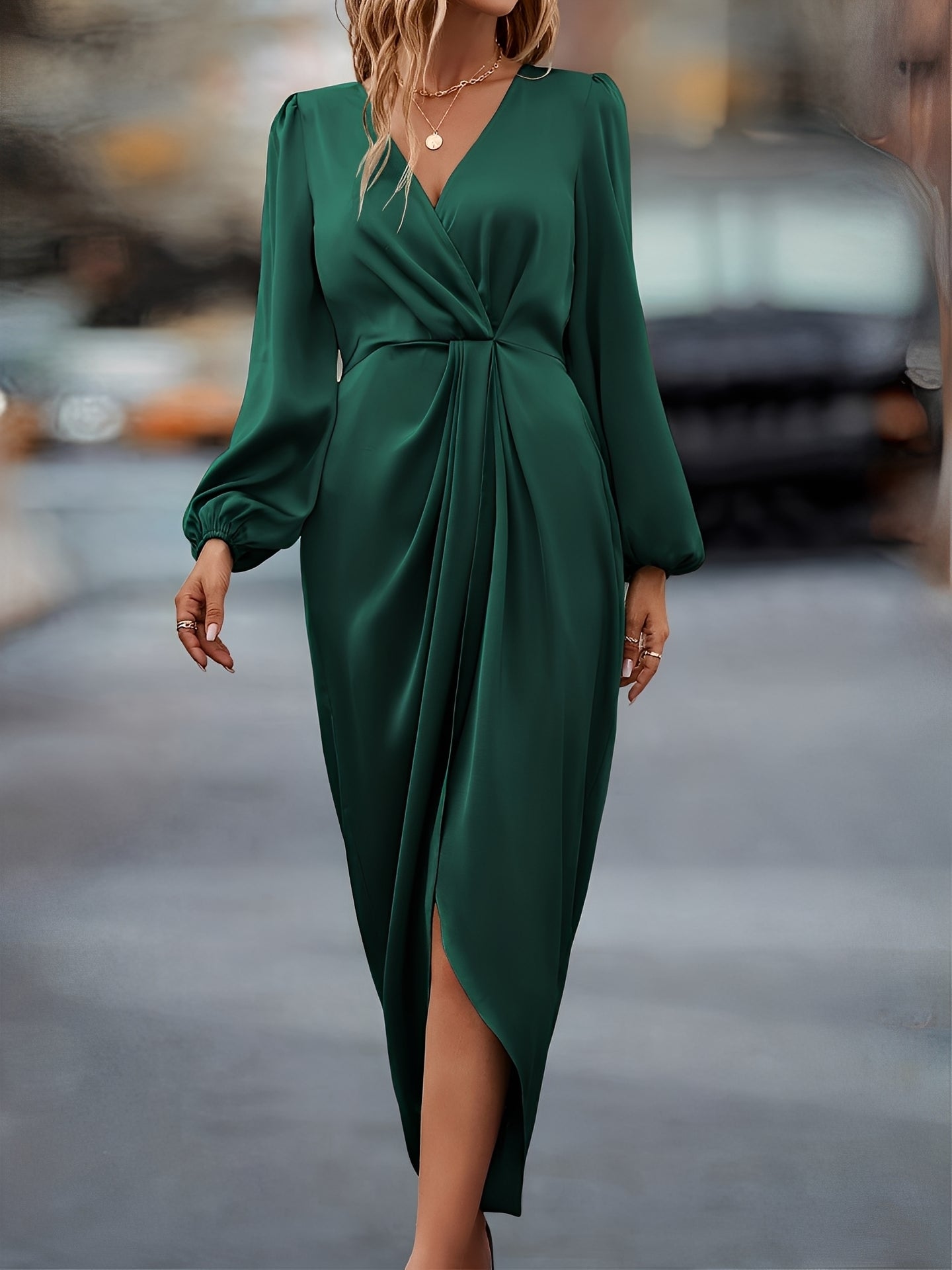 Diantha - Schickes Damenkleid mit geschlitzten Laternenärmeln
