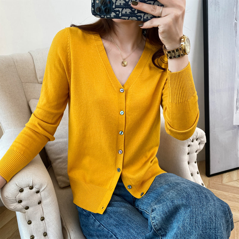 Lauren - Damen-Strickpullover mit stilvollen Knöpfen