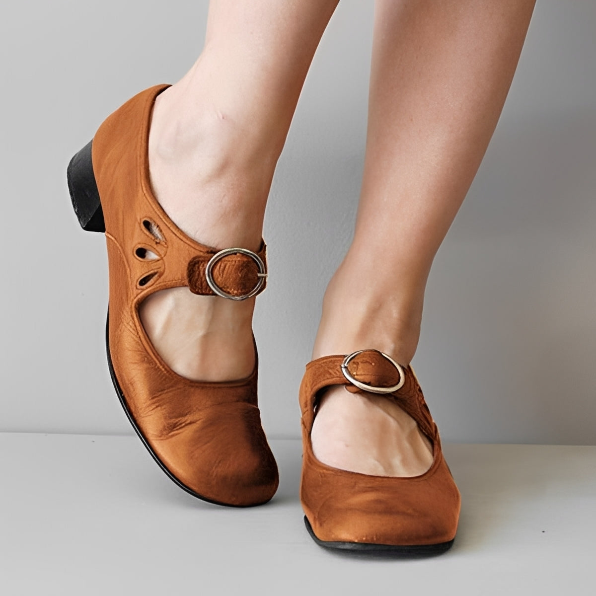 Navie - Lässige Runde Zehensandalen