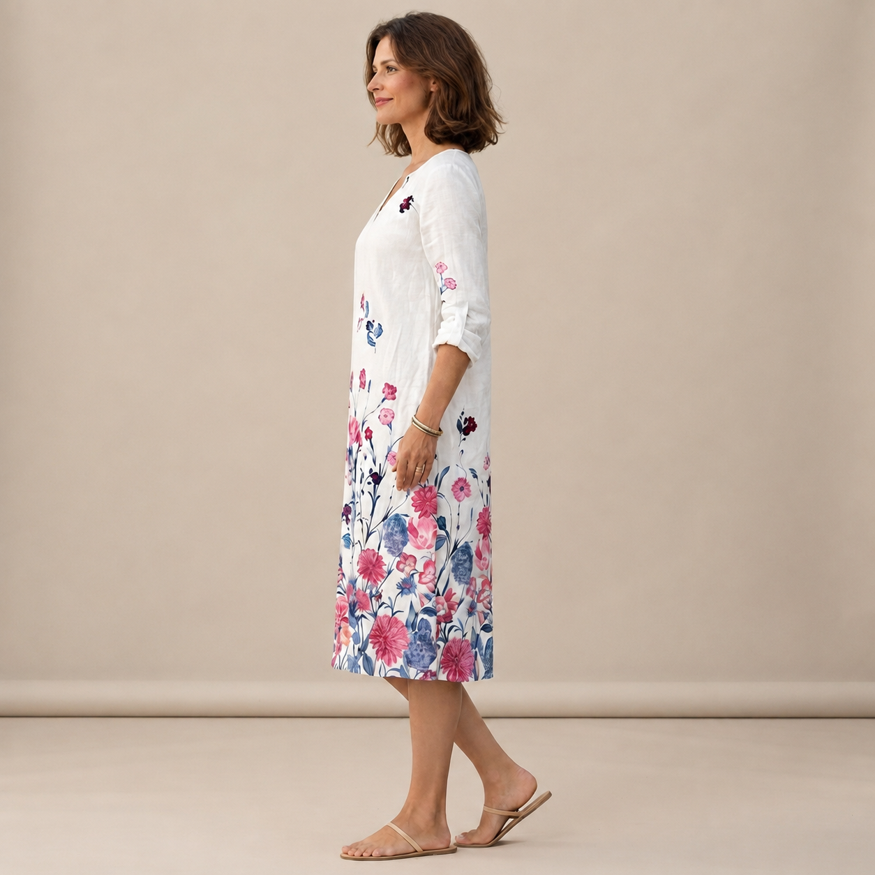 Ninna - Schickes und anschmiegsames Kleid mit V-Ausschnitt