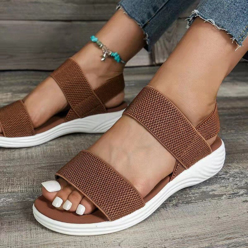 Orthopodiatrie - Orthopädische Sandalen mit Keilabsatz