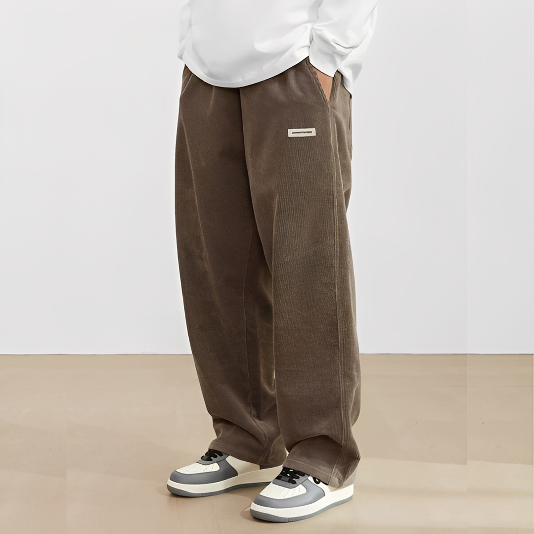 Dally - Locker geschnittene Herrenhose im modernen Stil