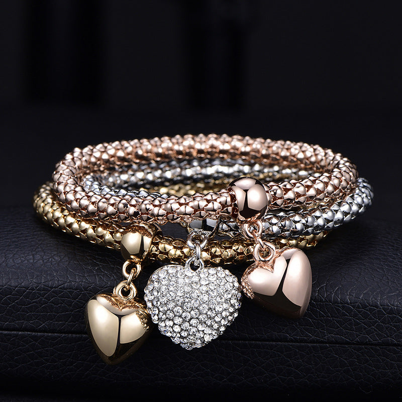 Aria – Metallarmband mit soliden Herzen