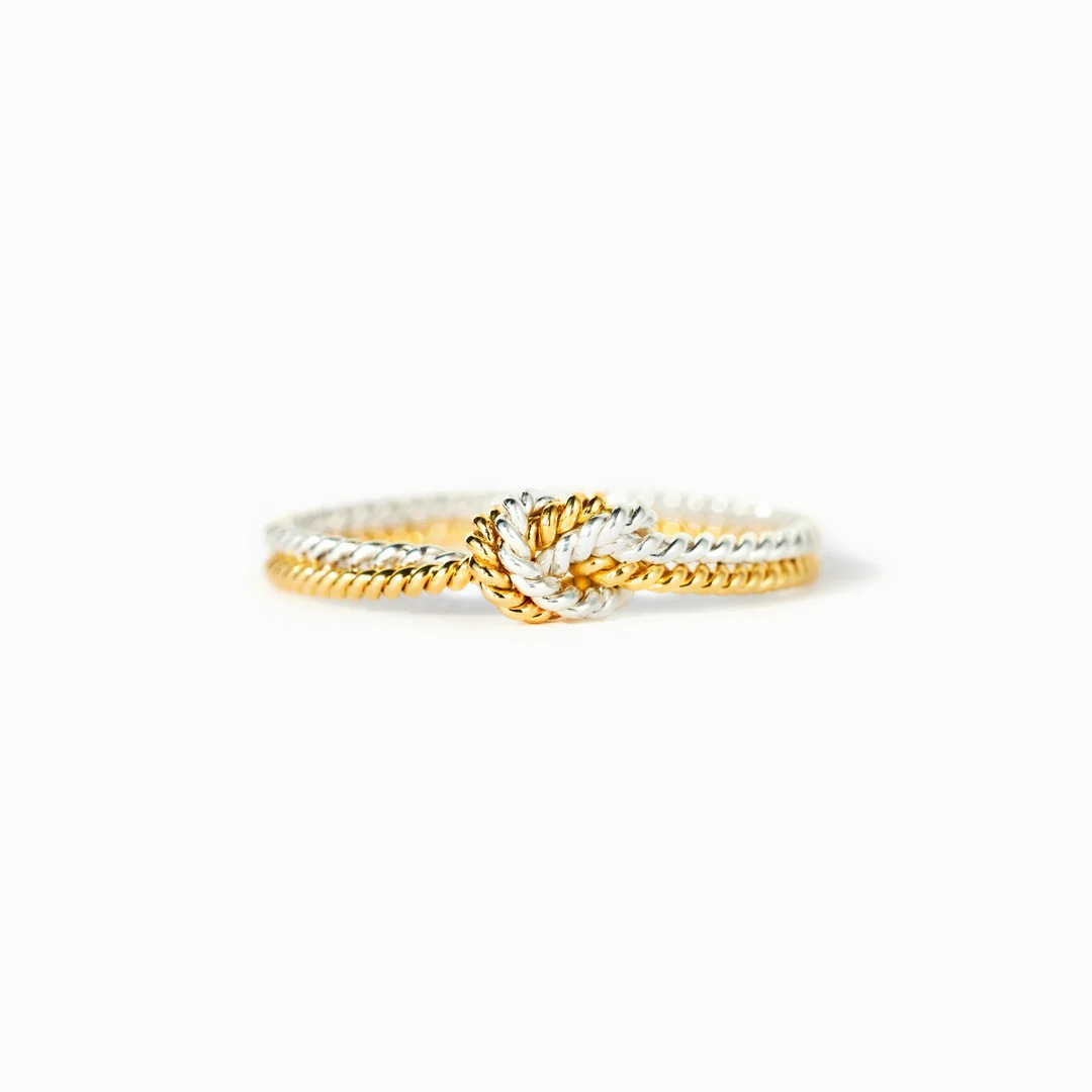 Ring aus Engelsschnur-Knoten - Gold und Silber