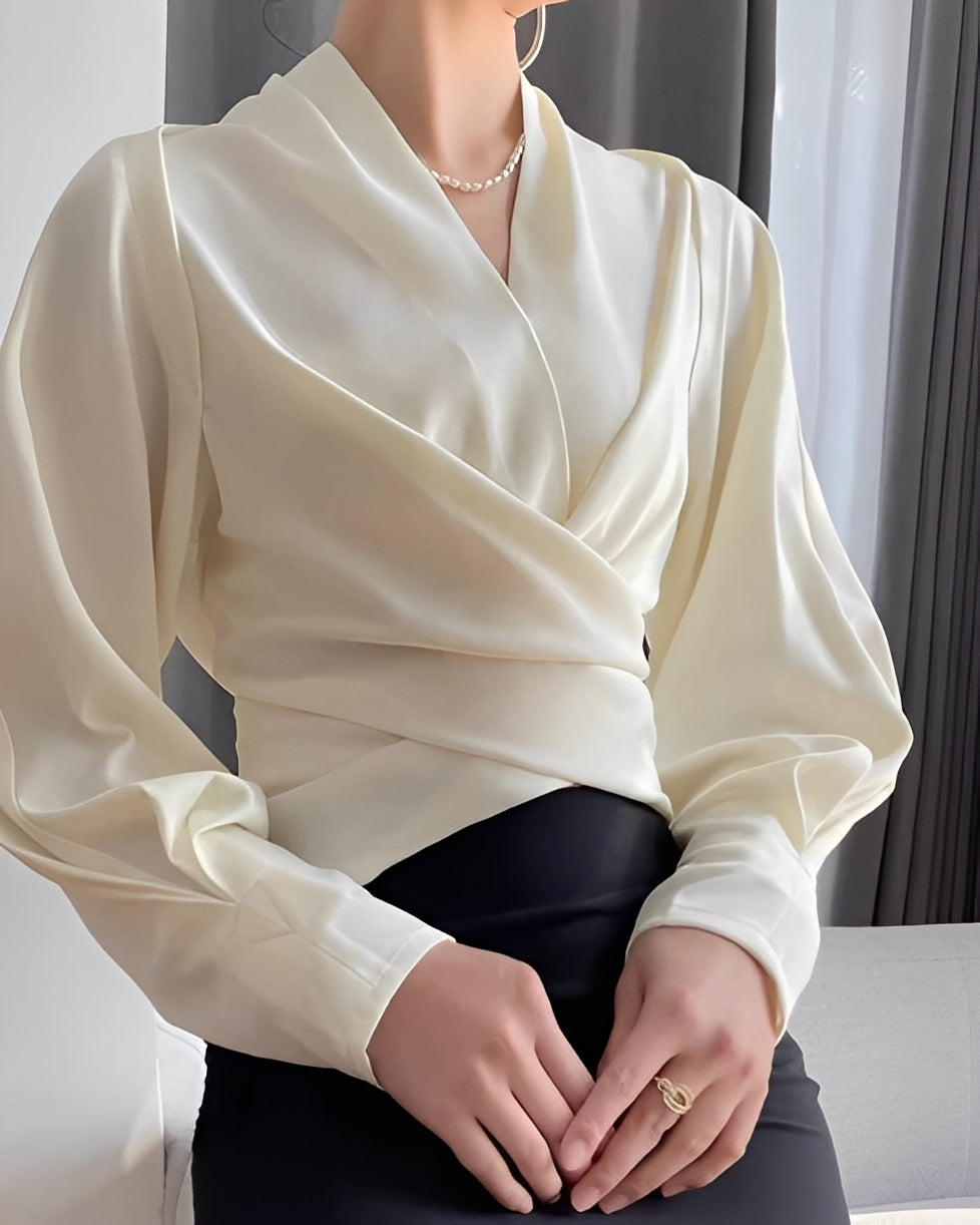 Annora - Schicke langärmelige Satinbluse für Damen