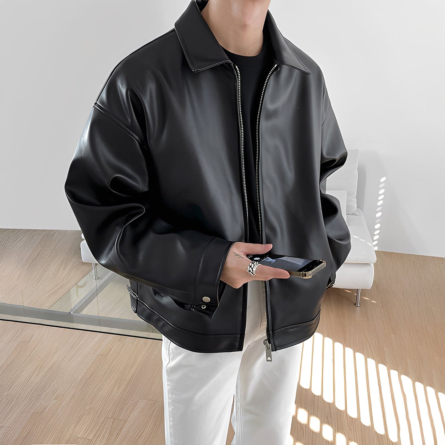 Russell - Modische Oversize-Lederbomberjacke für Herren