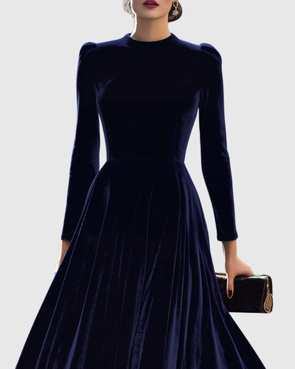 Brianna – Stilvolles Midikleid aus Samt