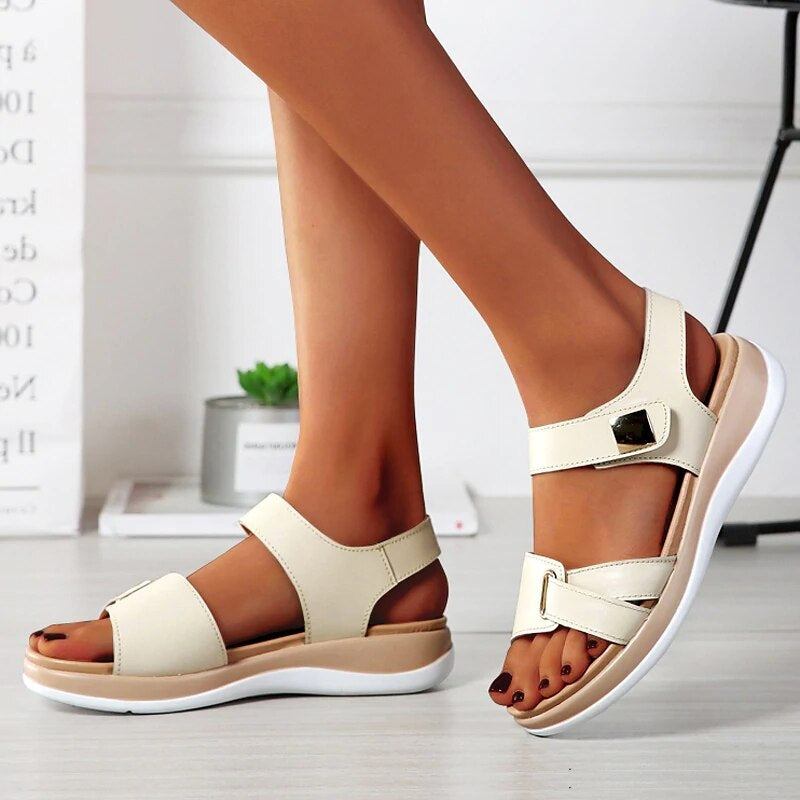Dominika - Elegante flache Sandalen