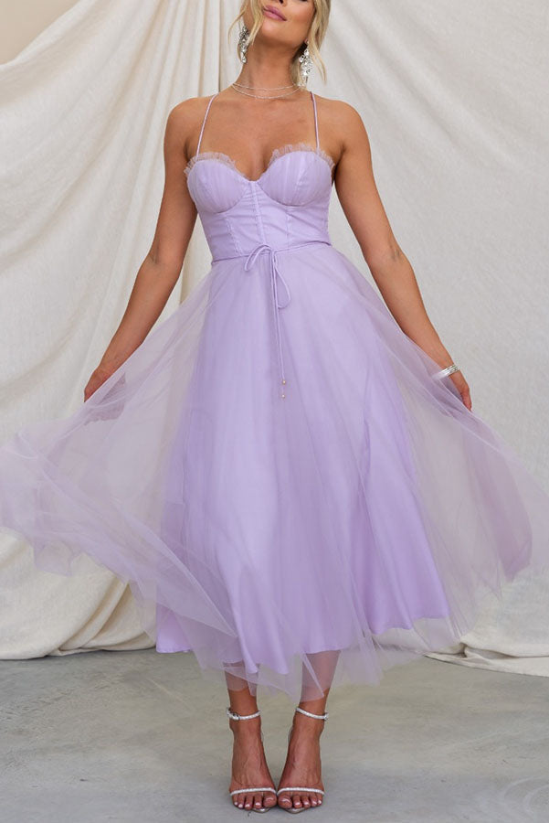 Elodie – Langkleid mit V-Ausschnitt
