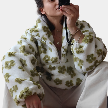 Elizabeth - Moderner Pullover mit Blumengestaltung