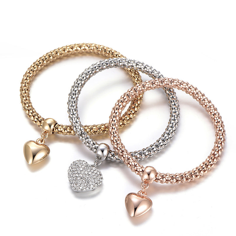 Aria – Metallarmband mit soliden Herzen
