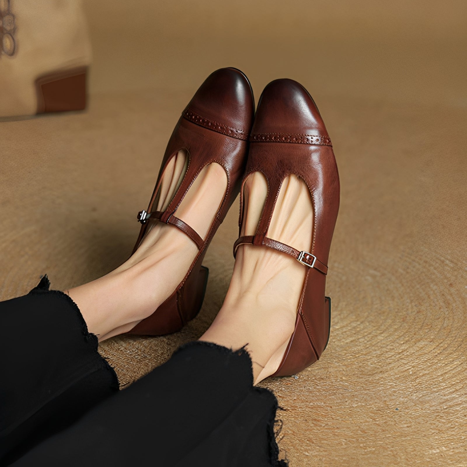 Bella - Moderne Ballerinas mit T-Riemen