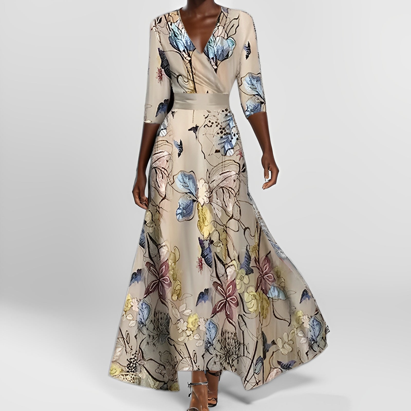 Delores - Maxikleid mit floralen Mustern und langen Ärmeln