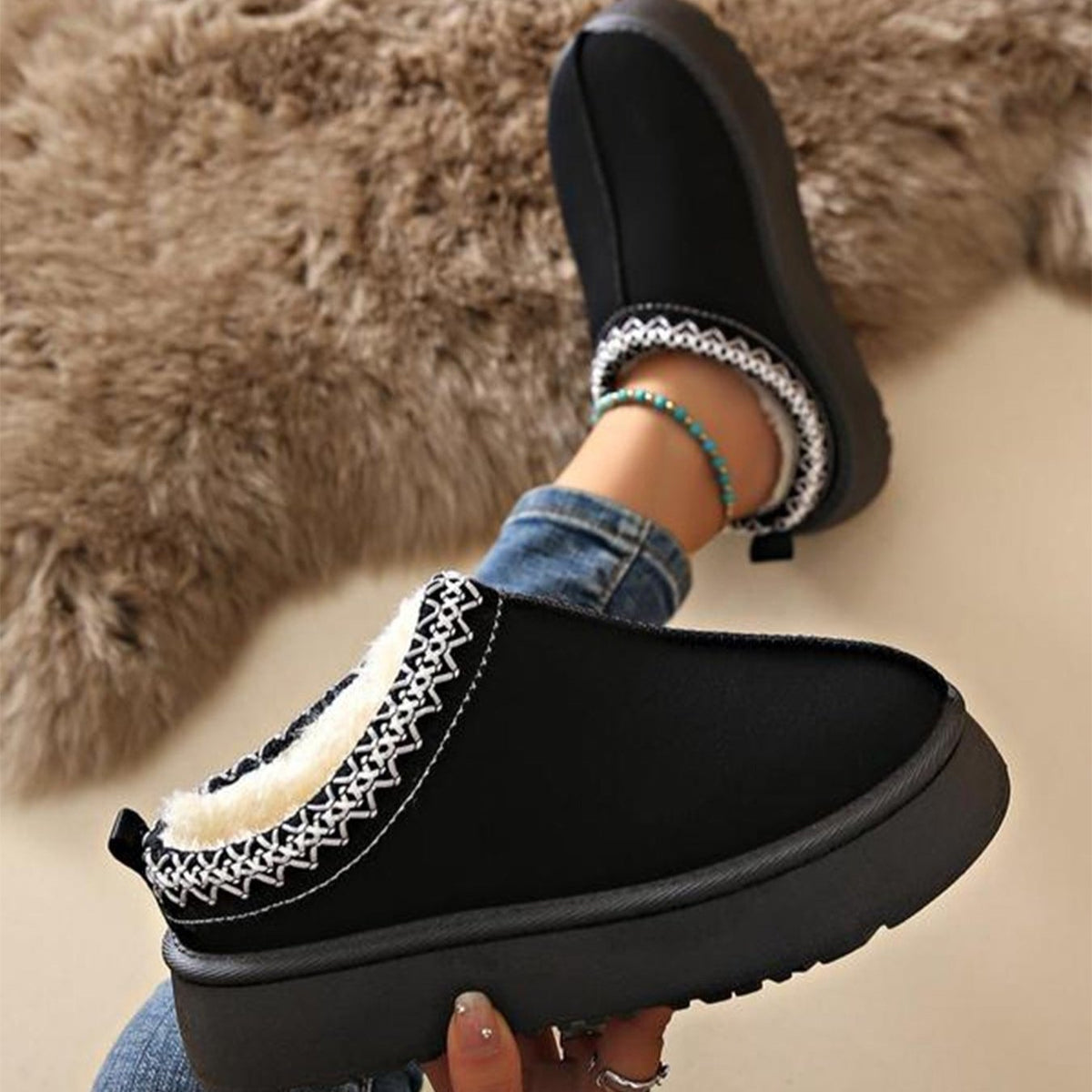 Audrey - Komfortable und kuschelige Winterstiefel