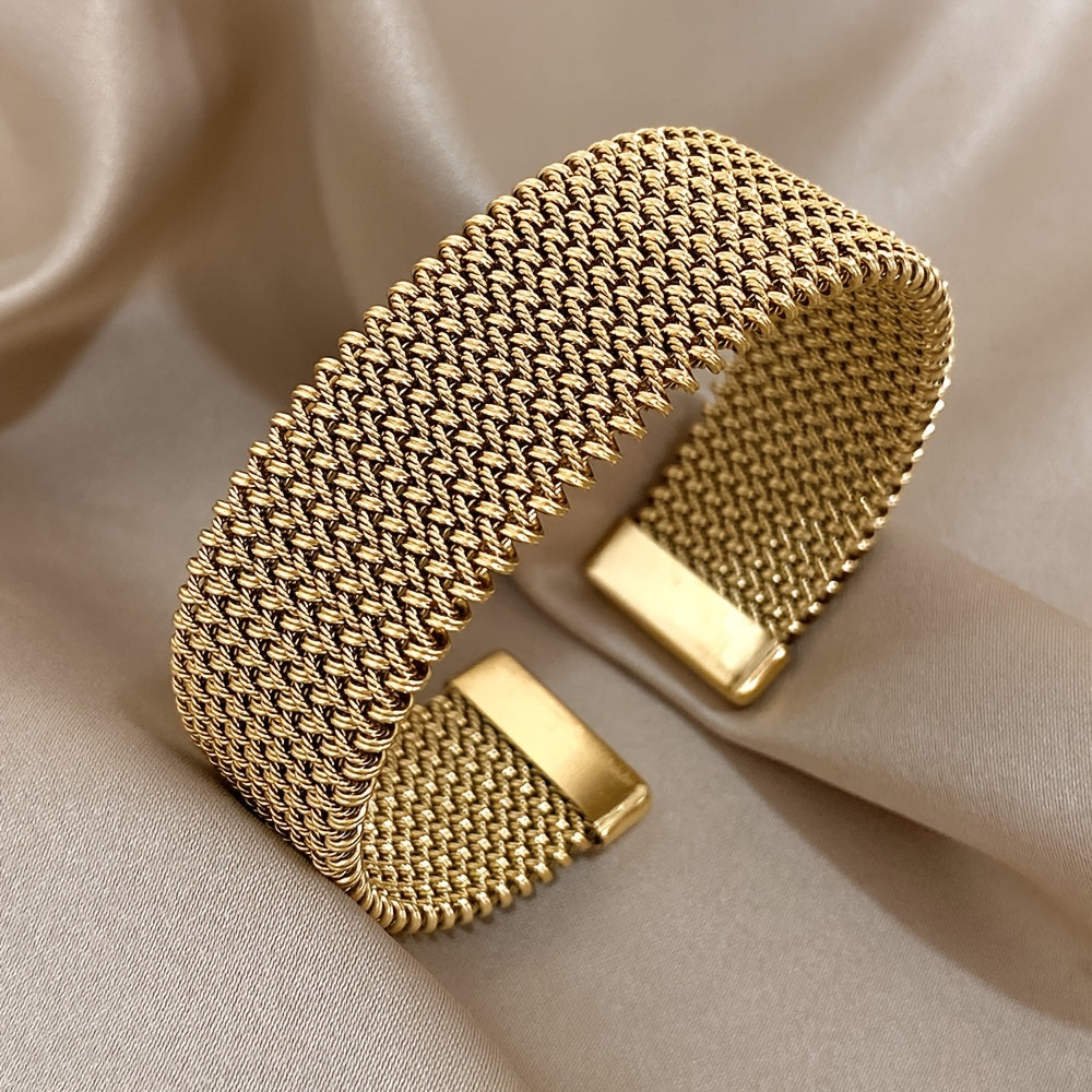 Raya – Pulsera aus Titanstahl mit graviertem Kabel