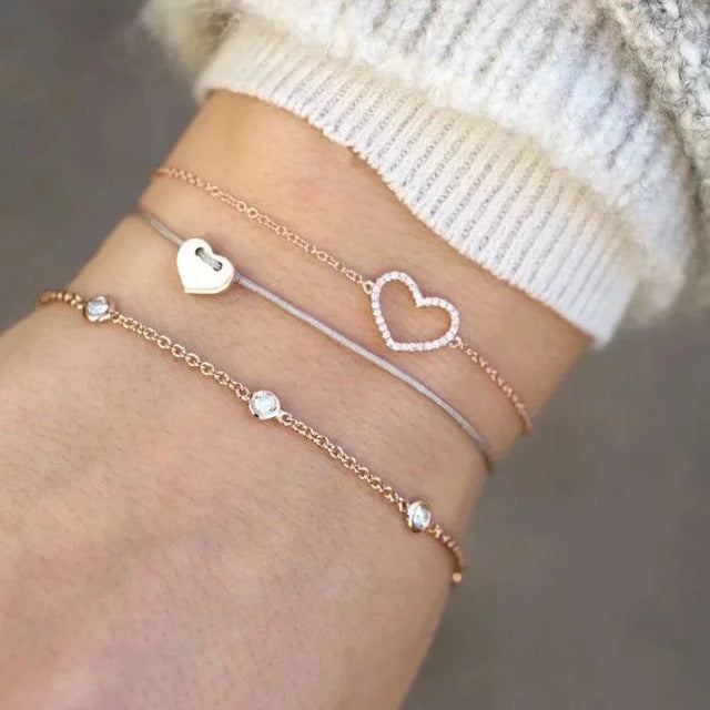 Alora – elegantes Set von Armbändern in Limettengrün