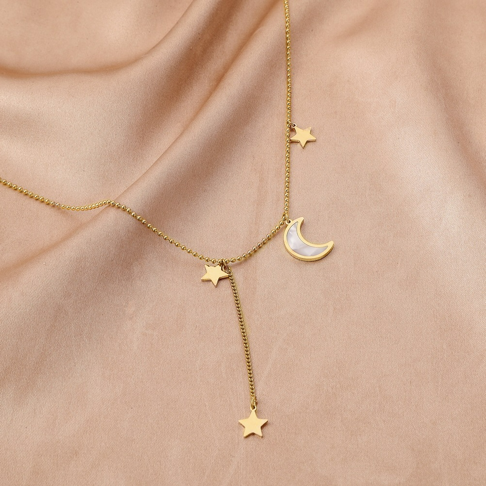 Halskette von Stern und Mond - Halbmond