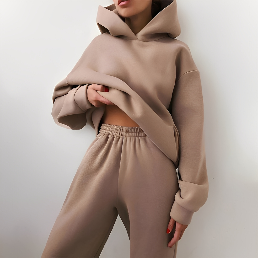 Disserre - Set aus Kapuzenpullover und Hose für Frauen