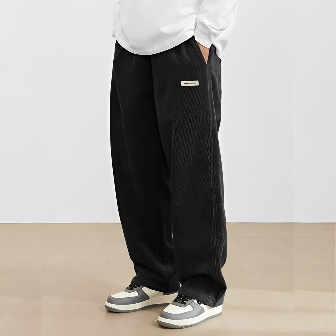 Dally - Locker geschnittene Herrenhose im modernen Stil