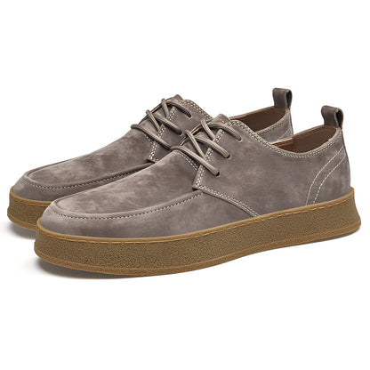 Sylvan - Elegante, schlichte Wildleder-Herrensneaker