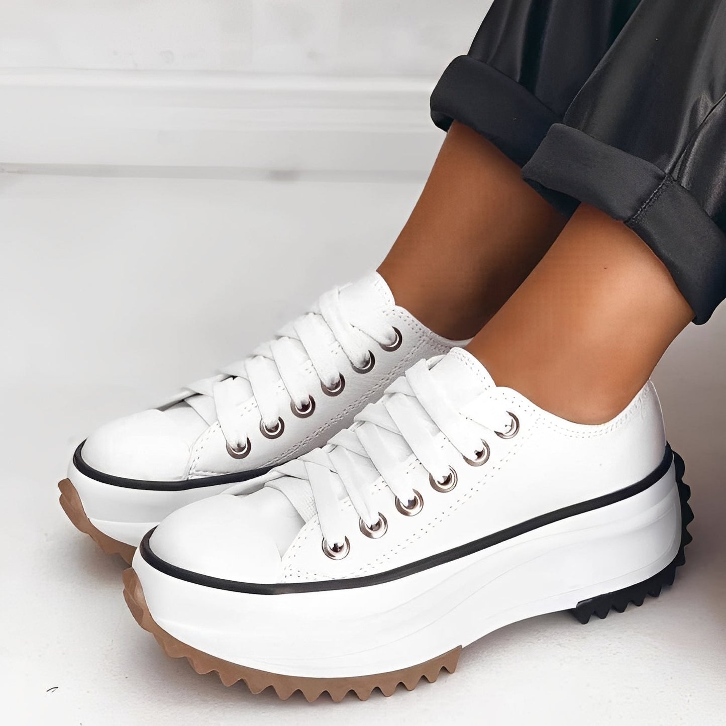Caitlyn - Trendige Damenschuhe mit Plateau-Sohle