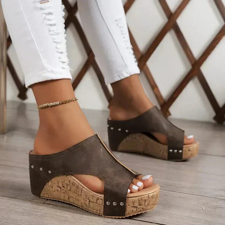 Luna - Orthopädische Plateau-Sandalen mit trendigem Stil