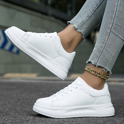 Romy - Sneaker aus weißem Leder mit reinem Look