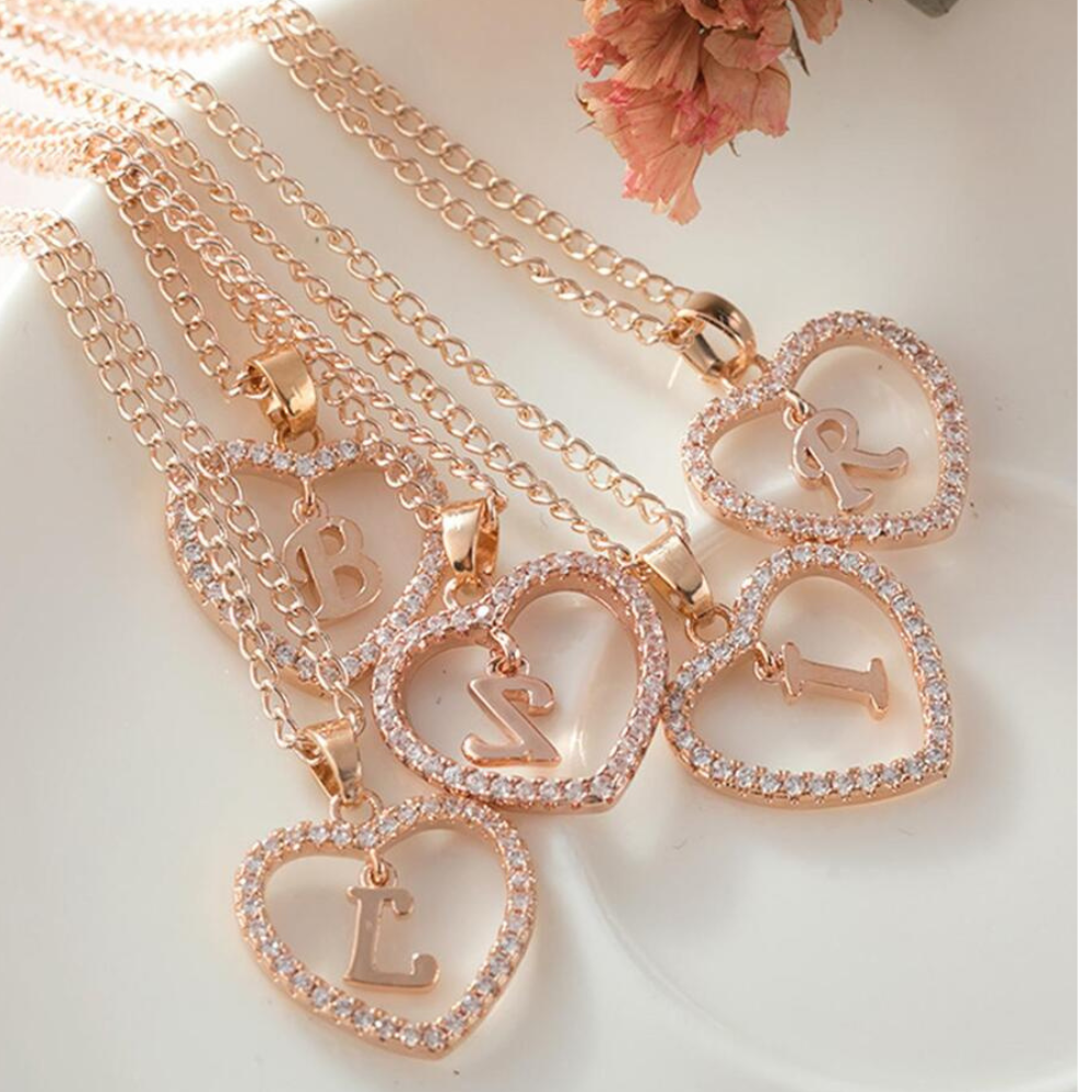 Collar de Corazón Inicial de Cristal - Collar con colgante de corazón inicial