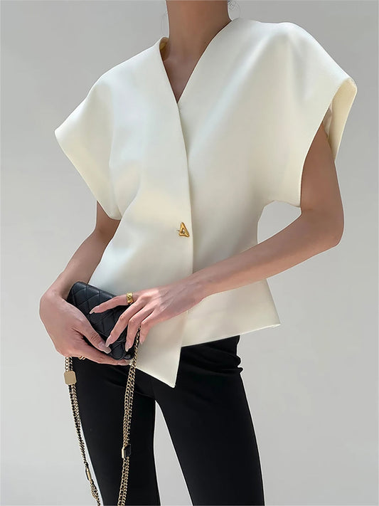 Leonnie – Bluse mit Knöpfen und V-Kragen