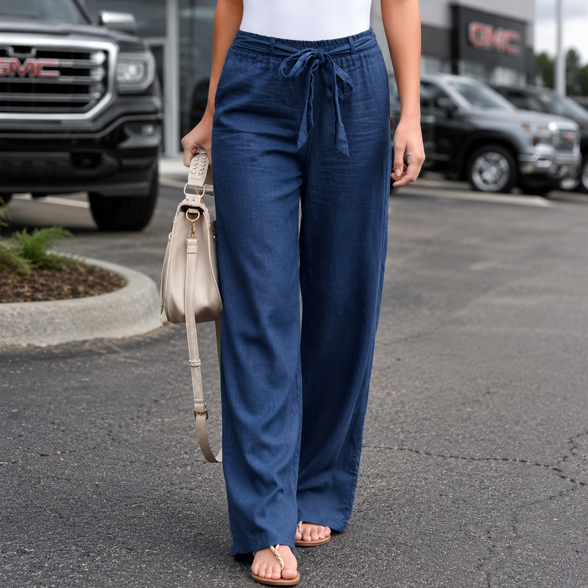 Amie - Damenhose mit weitem Bein und elastischem Bund