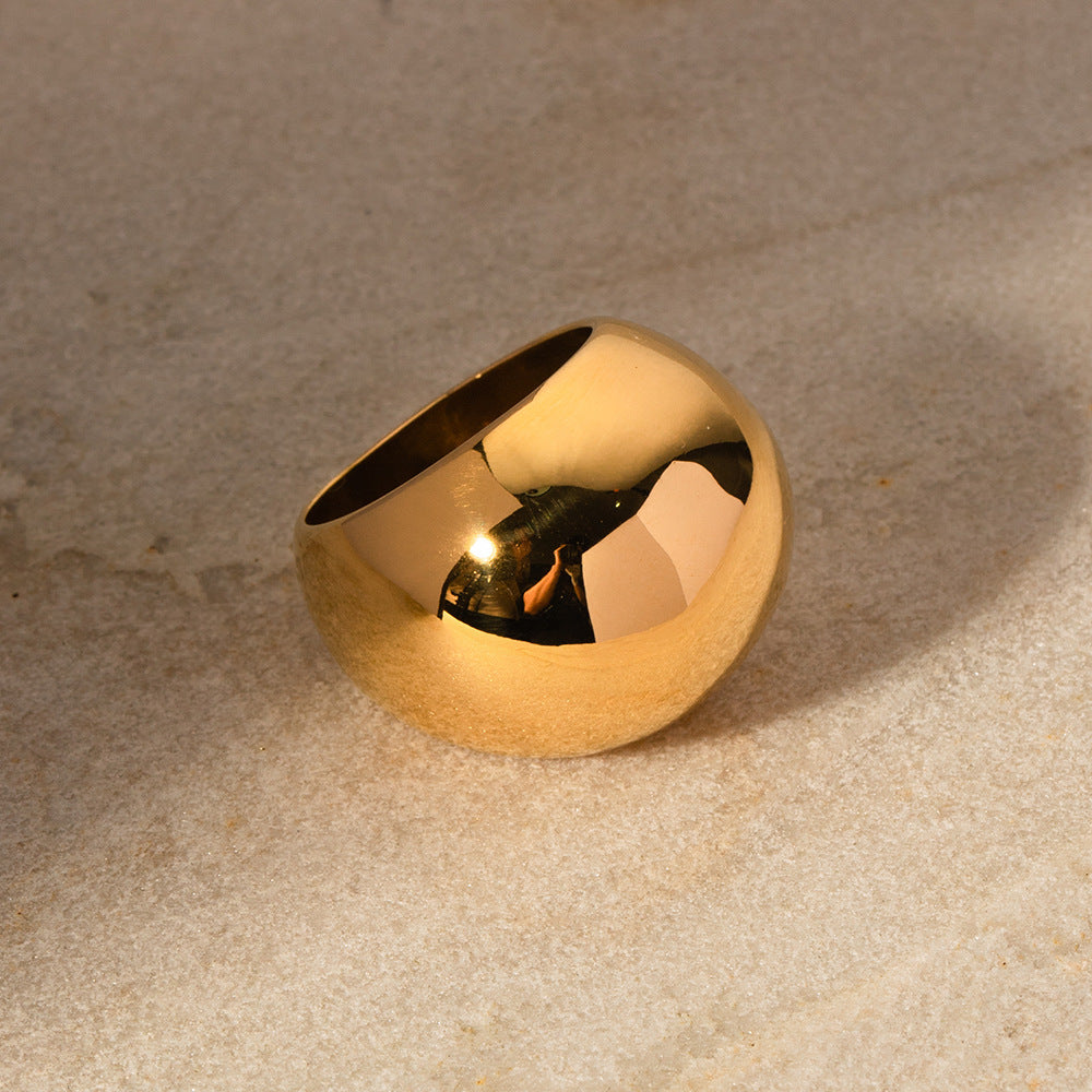 Ella – Anillo Domo Moderne