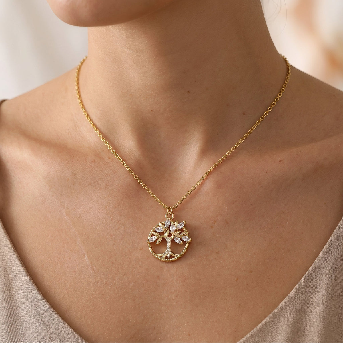 Toshi – Halskette Baum des Lebens aus Gold mit Zirkonia