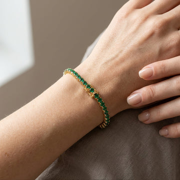 Aliona – Elegante Virelli goldene Armband