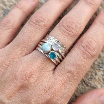 Luna – Vintage Ring mit natürlichem blauen Stein