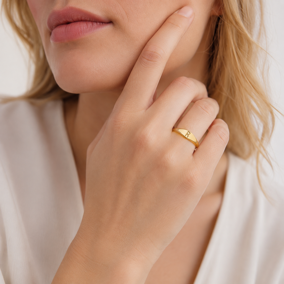 Minimalistischer Namensring | Minimalistischer Ring mit gravierter Initiale