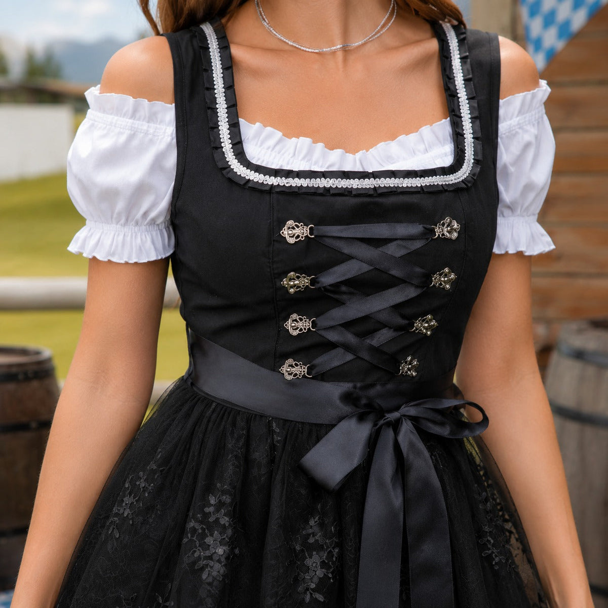Tyrese - Elegantes, modernes Oktoberfestkleid (Futter nicht enthalten)