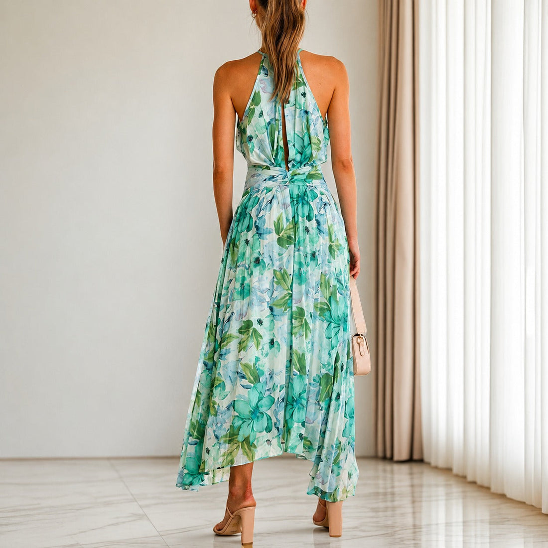 Emaan - Stilvolles Maxikleid mit Blumendesign