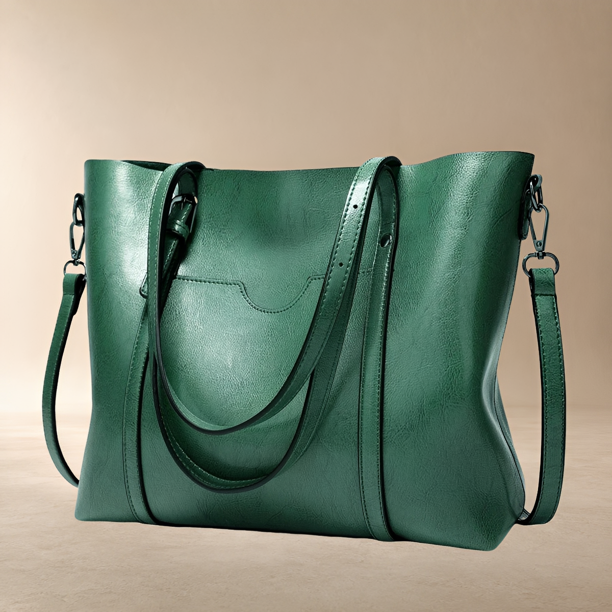 Alina - Geräumige und leichte Tasche