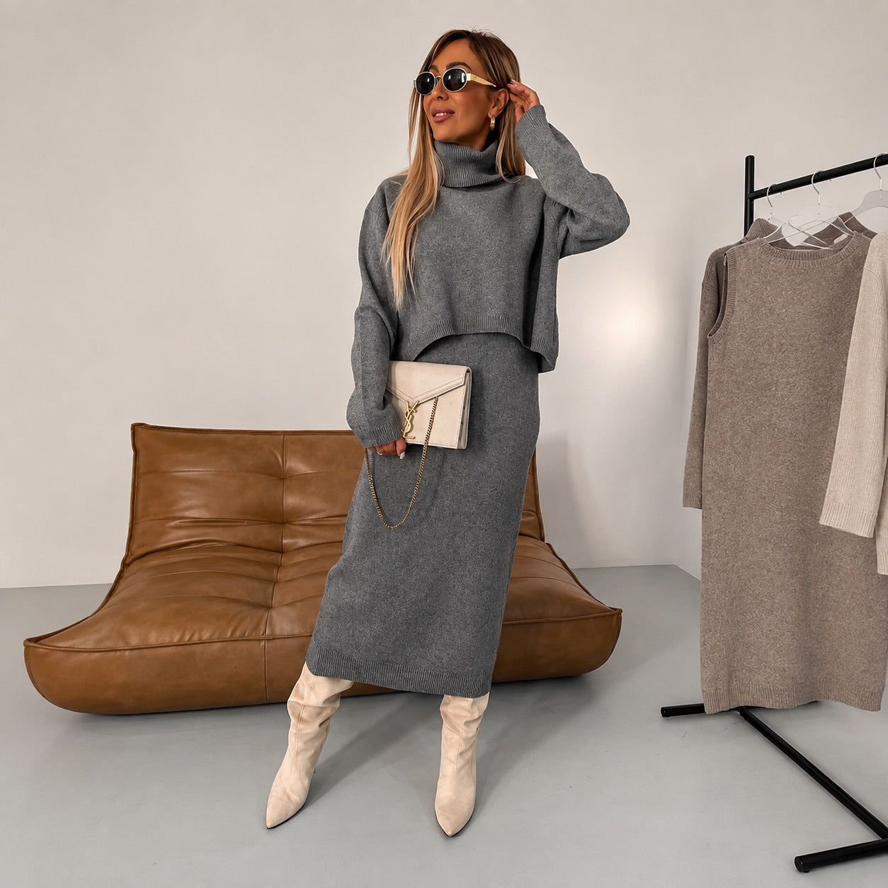 Odette - Bequemes Set mit Kleid und Rollkragenpullover