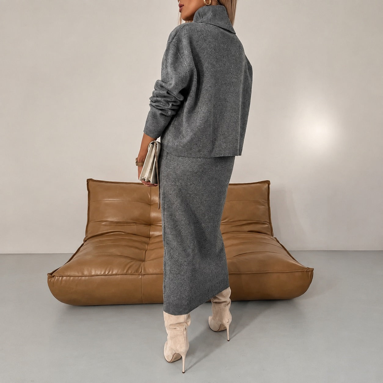 Odette - Bequemes Set mit Kleid und Rollkragenpullover