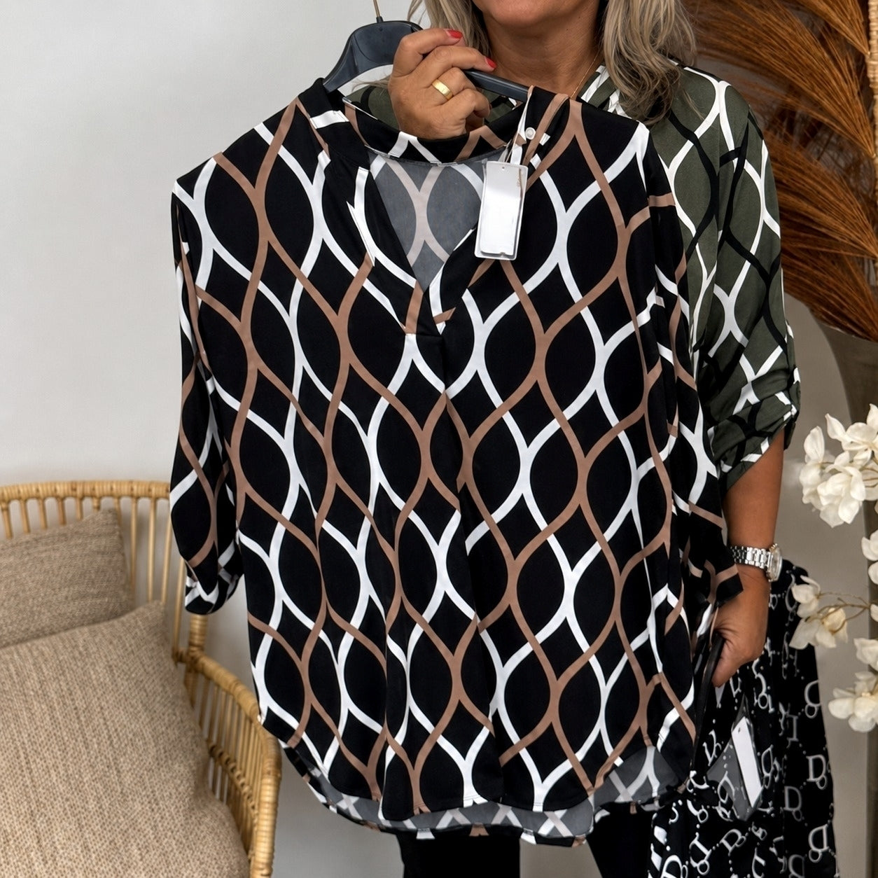 Nikhil - Bequemes Langarmshirt