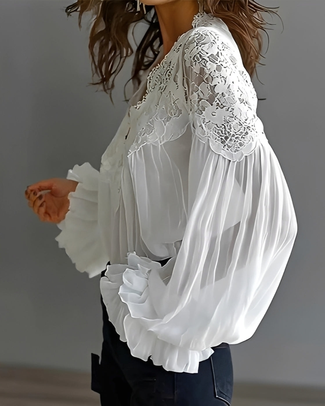 Kim - Moderne Bluse mit V-Ausschnitt